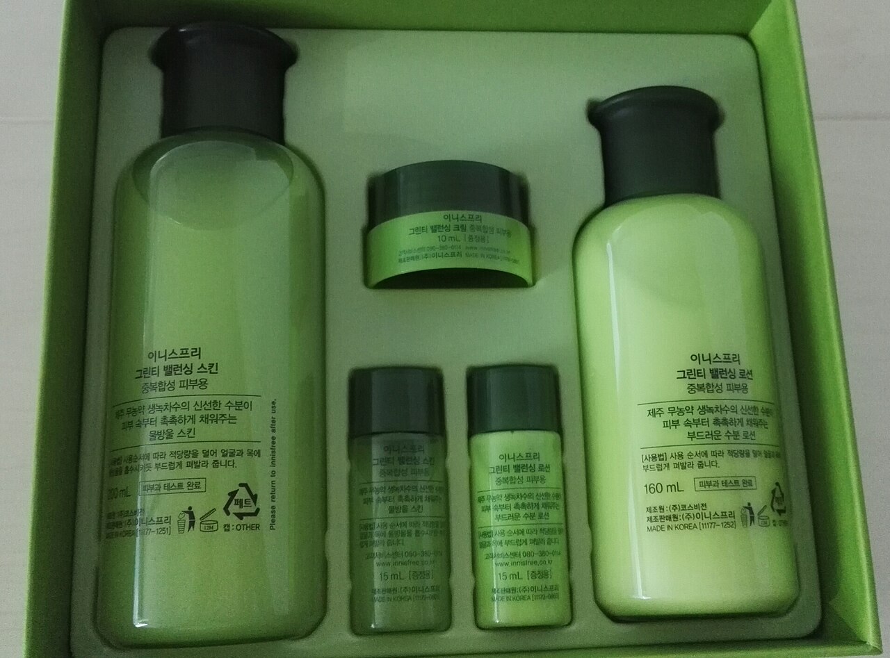 Preisgünstige Anti‑Aging‑Seren im Test: Vitamin‑C‑Produkt von Beyer & Söhne und