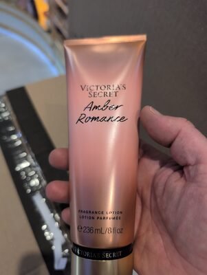 Victoria's Secret Victoria's Secret Amber Romance Körperlotion 236ml — Inhaltsstoffe und Bewertung